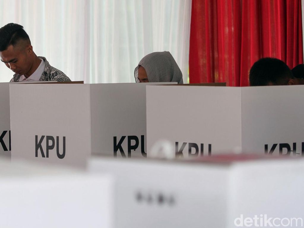 Berapa Lama Masa Kerja Pengawas TPS Pemilu 2024? Simak Aturannya
